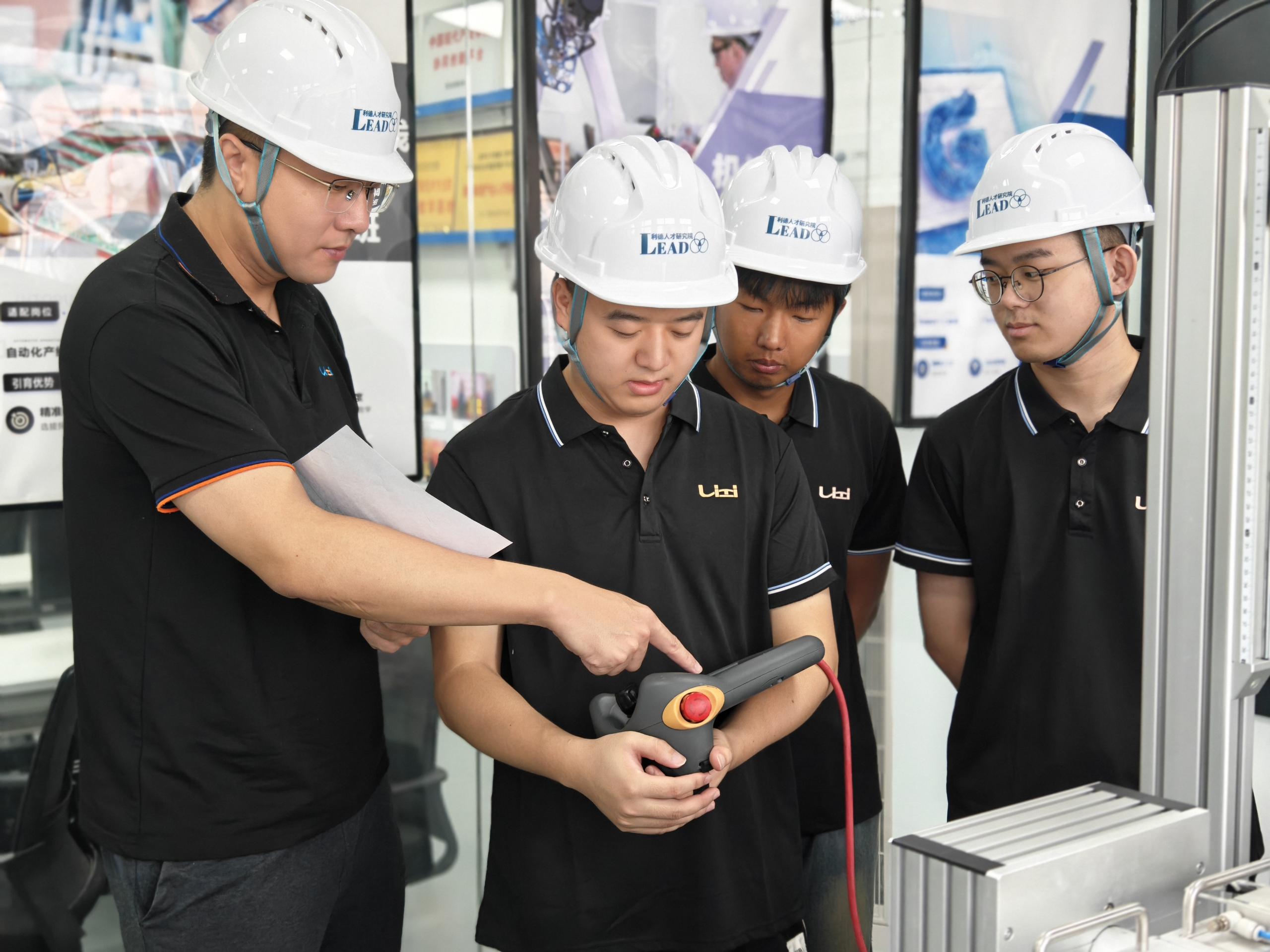 淬炼匠心 照亮前程 | 欢迎观看利德智造实训基地技能提升的一日plog！